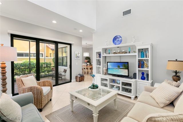 1350 Kendari TER, Naples, FL 34113