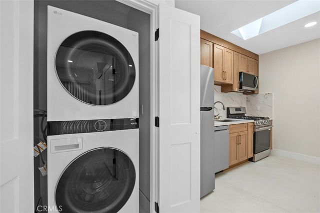 21312 Bulkhead Circle, Huntington Beach, CA 92646