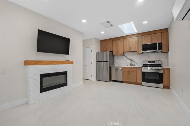 21312 Bulkhead Circle, Huntington Beach, CA 92646