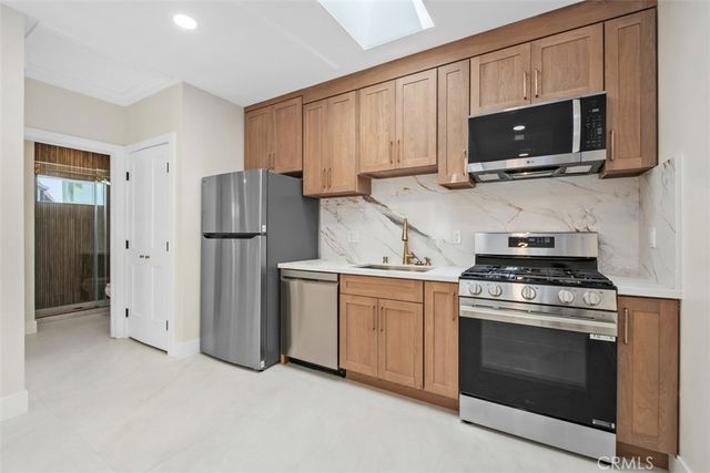 21312 Bulkhead Circle, Huntington Beach, CA 92646