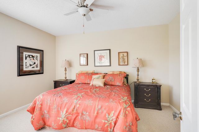 856 Windermere Way, Palm Beach Gardens, FL 33418