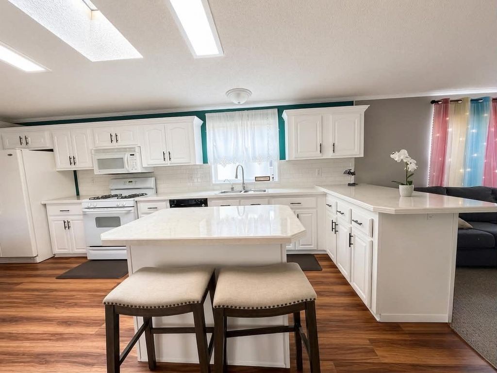 1339 Pine Tree, Maplewood, MN 55119 — photo 3