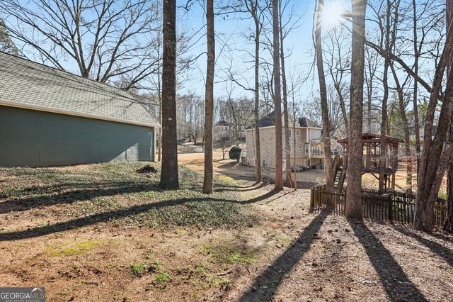 4614 Shumart Drive, Snellville, GA 30039