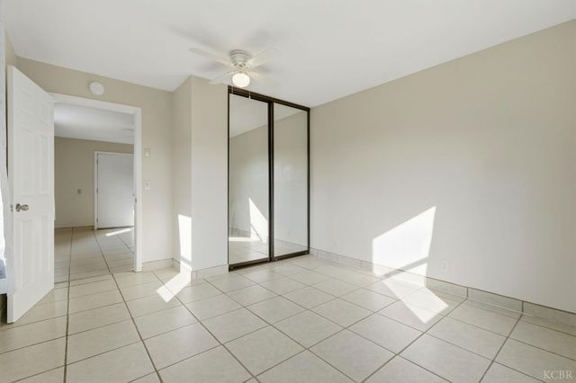 402 E Elm Street, Hanford, CA 93230