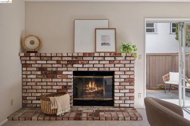 1563 Carpentier, San Leandro, CA 94577