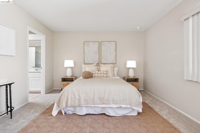 1563 Carpentier, San Leandro, CA 94577