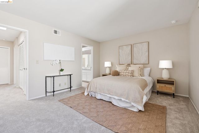 1563 Carpentier, San Leandro, CA 94577