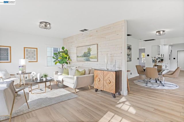 968 62nd st, Oakland, CA 94608