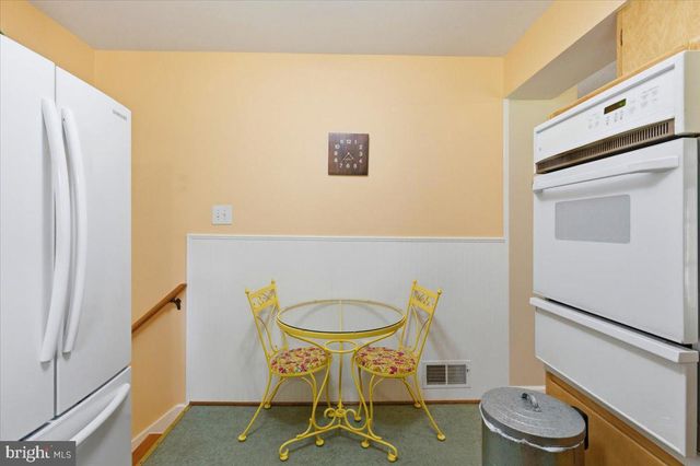 4703 EXETER ST, Annandale, VA 22003
