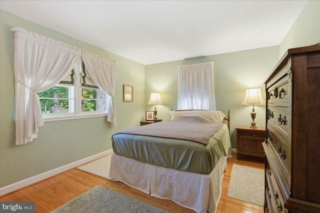 4703 EXETER ST, Annandale, VA 22003