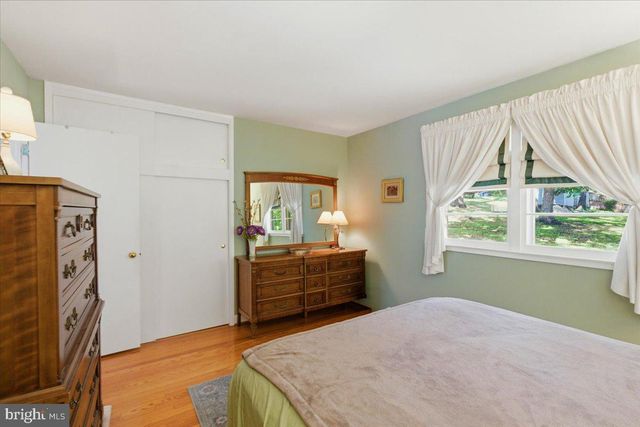 4703 EXETER ST, Annandale, VA 22003