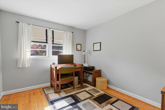 4703 EXETER ST, Annandale, VA 22003