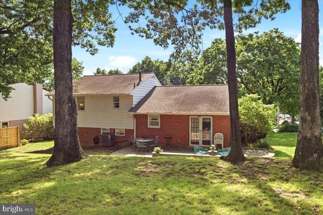 4703 EXETER ST, Annandale, VA 22003
