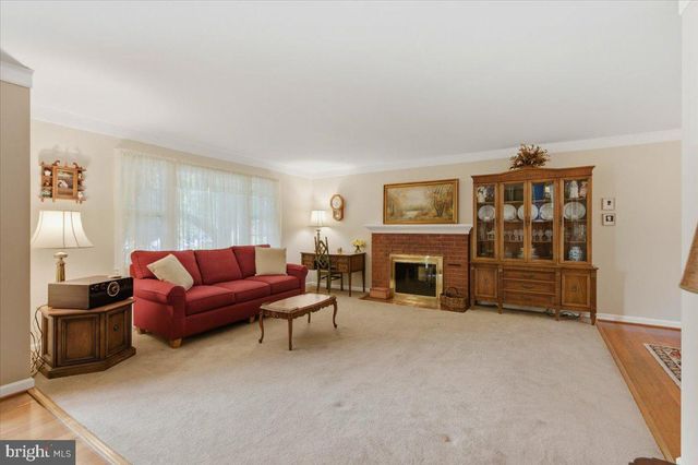4703 EXETER ST, Annandale, VA 22003