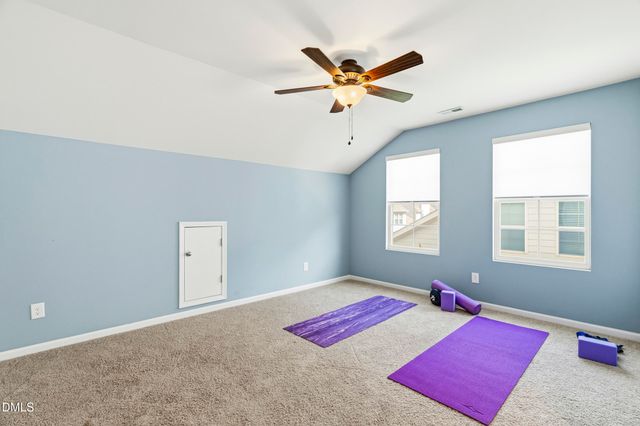 9318 Lennox Laurel Circle, Raleigh, NC 27617