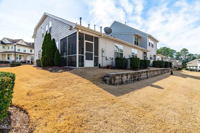 9318 Lennox Laurel Circle, Raleigh, NC 27617