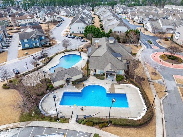 9318 Lennox Laurel Circle, Raleigh, NC 27617