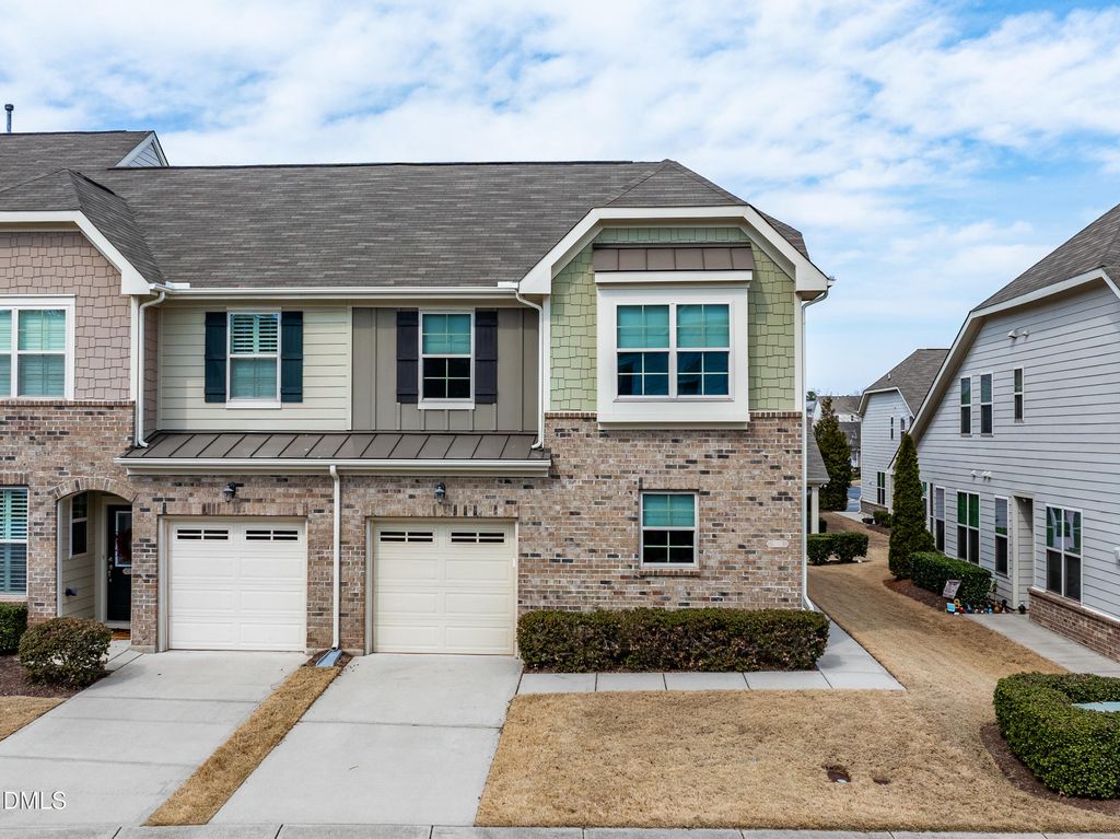 9318 Lennox Laurel Circle, Raleigh, NC 27617