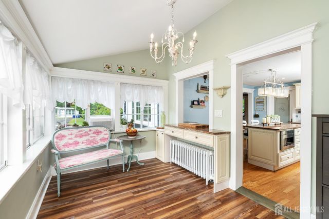 61 Laurel Avenue, Franklin, NJ 08528