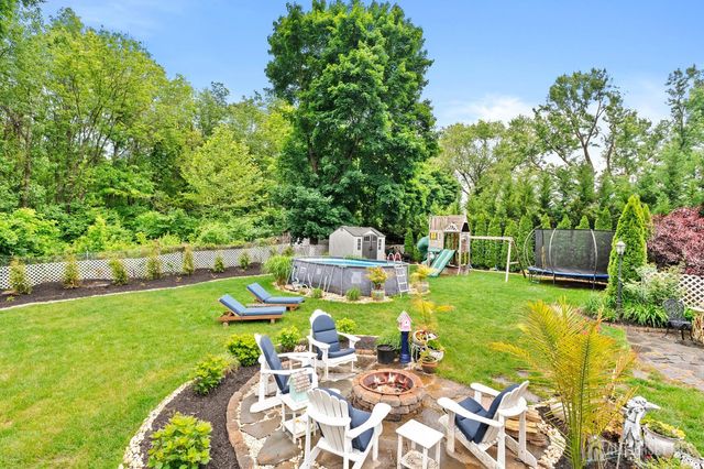 61 Laurel Avenue, Franklin, NJ 08528