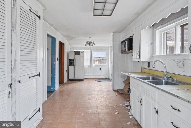 412 MAIN ST, Townsend, DE 19734