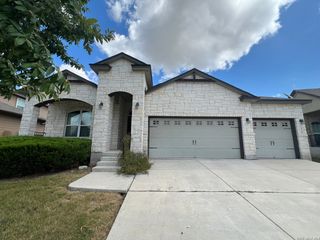 338 OAK CREEK WAY, New Braunfels, TX 78130