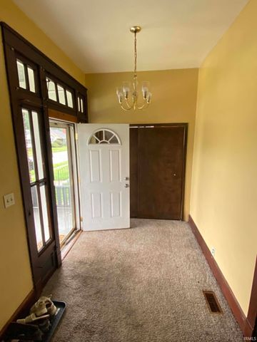 844 Bellemeade Avenue, Evansville, IN 47713