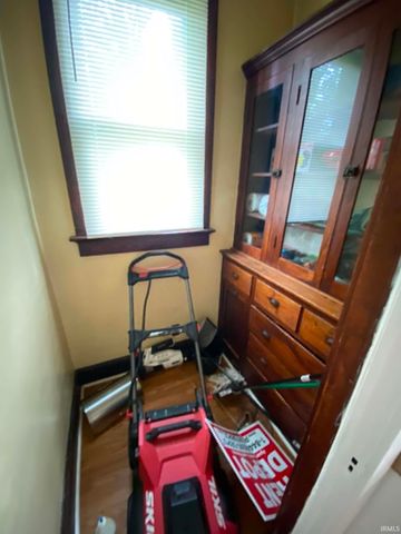 844 Bellemeade Avenue, Evansville, IN 47713