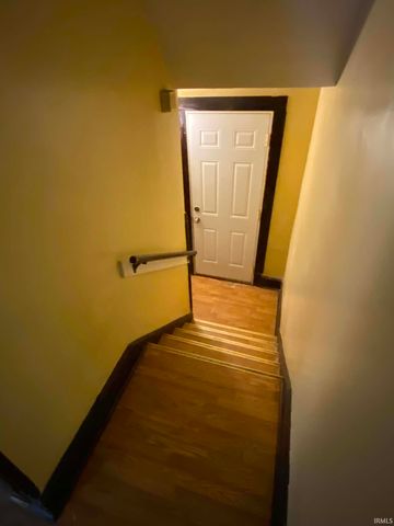 844 Bellemeade Avenue, Evansville, IN 47713