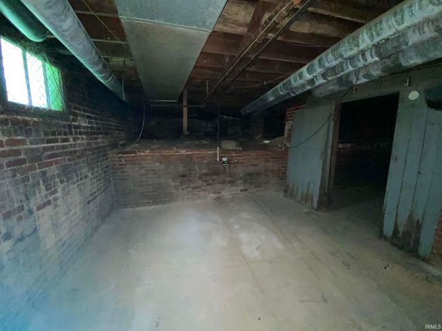 844 Bellemeade Avenue, Evansville, IN 47713