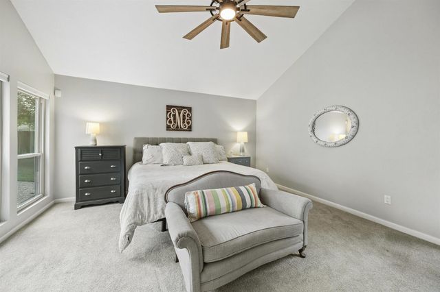 1623 Warwickshire Drive, Houston, TX 77077