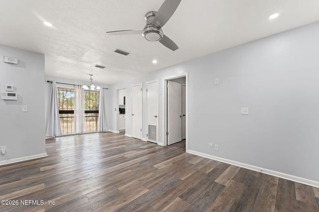 5017 DOSTIE Drive S, Jacksonville, FL 32209