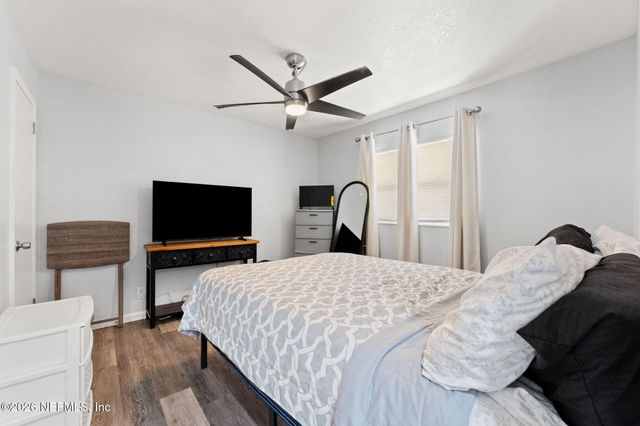 5017 DOSTIE Drive S, Jacksonville, FL 32209