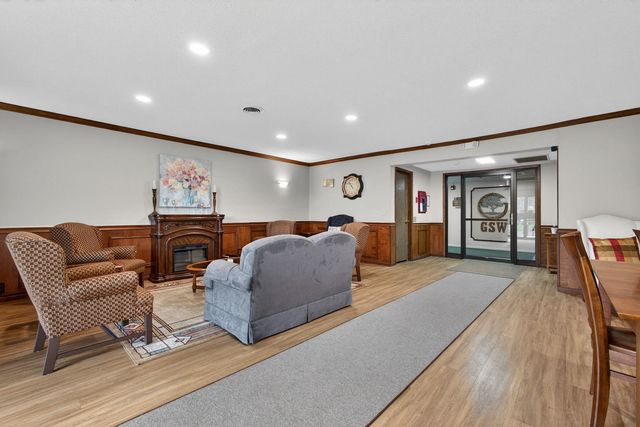 1360 Kimberly Ridge Road 209, Bettendorf, IA 52722