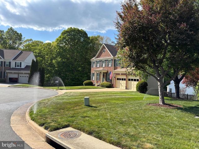 15947 KENSINGTON PL, Dumfries, VA 22025
