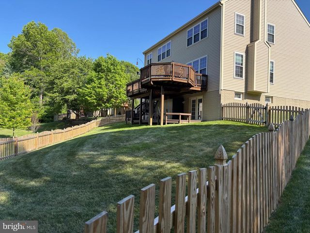 15947 KENSINGTON PL, Dumfries, VA 22025