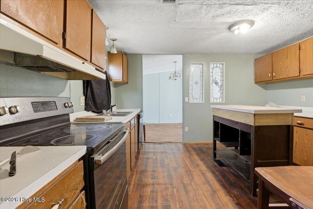 452 Pitt County Line Road, Grifton, NC 28530