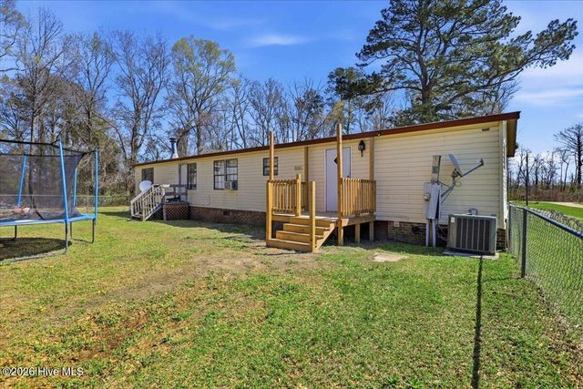 452 Pitt County Line Road, Grifton, NC 28530
