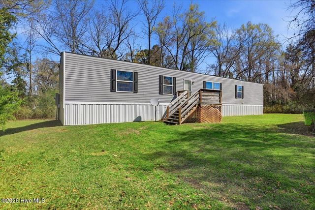 452 Pitt County Line Road, Grifton, NC 28530