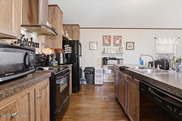 452 Pitt County Line Road, Grifton, NC 28530