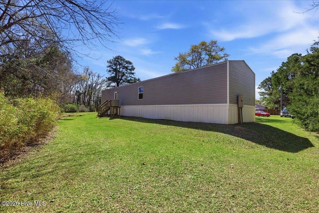 452 Pitt County Line Road, Grifton, NC 28530