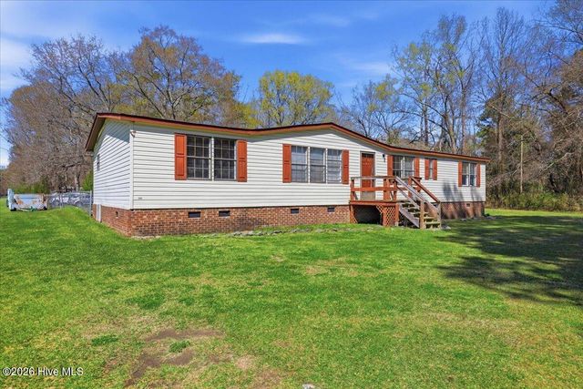 452 Pitt County Line Road, Grifton, NC 28530