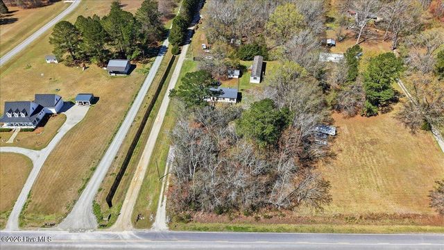 452 Pitt County Line Road, Grifton, NC 28530