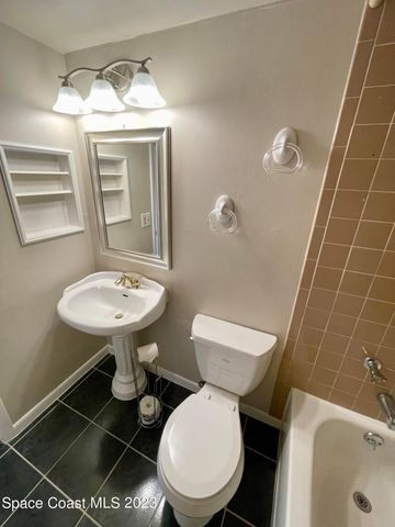 1664 Sunny Brook Lane NE 101, Palm Bay, FL 32905