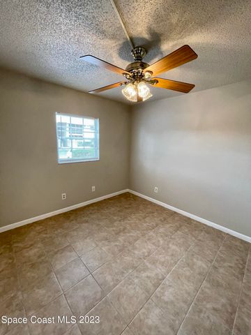 1664 Sunny Brook Lane NE 101, Palm Bay, FL 32905