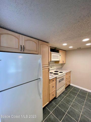 1664 Sunny Brook Lane NE 101, Palm Bay, FL 32905