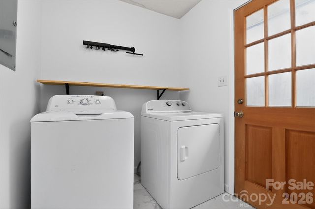 1103 White Oaks Circle, Monroe, NC 28112