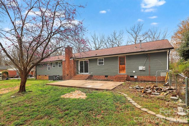 1103 White Oaks Circle, Monroe, NC 28112