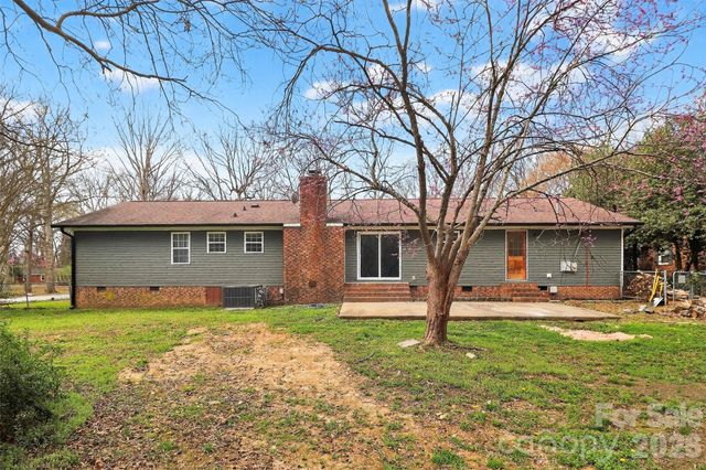 1103 White Oaks Circle, Monroe, NC 28112