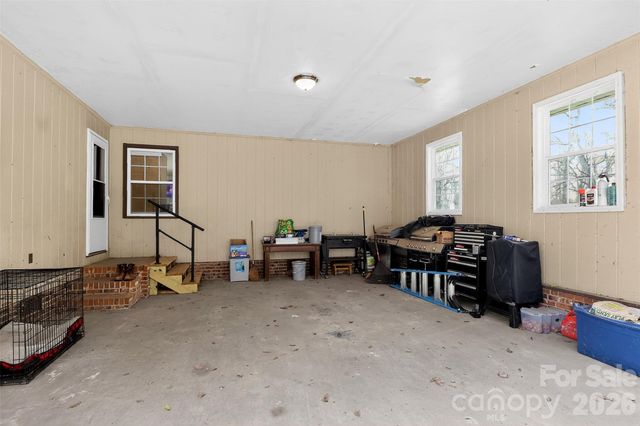 1103 White Oaks Circle, Monroe, NC 28112